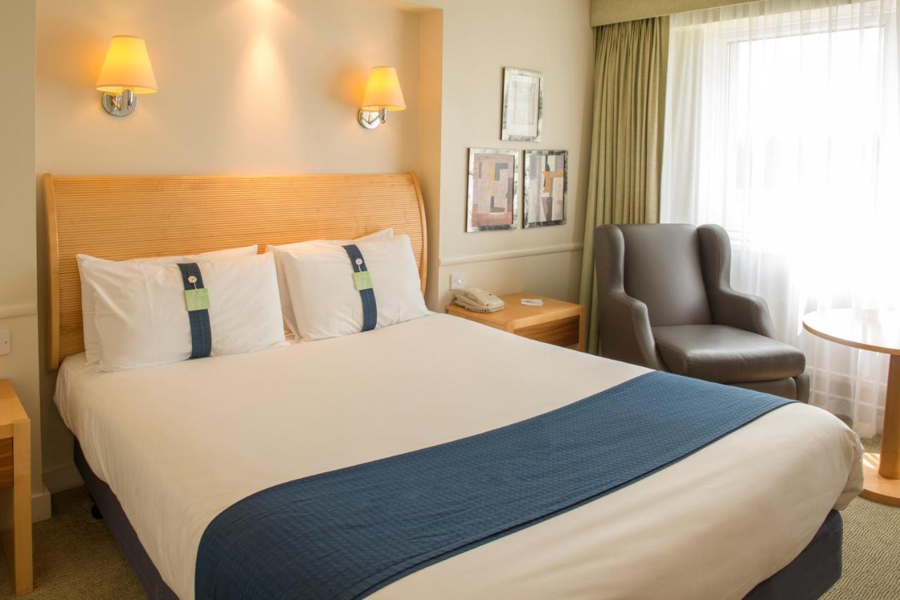 Holiday Inn Maidenhead Windsor, An Ihg Hotel Екстериор снимка