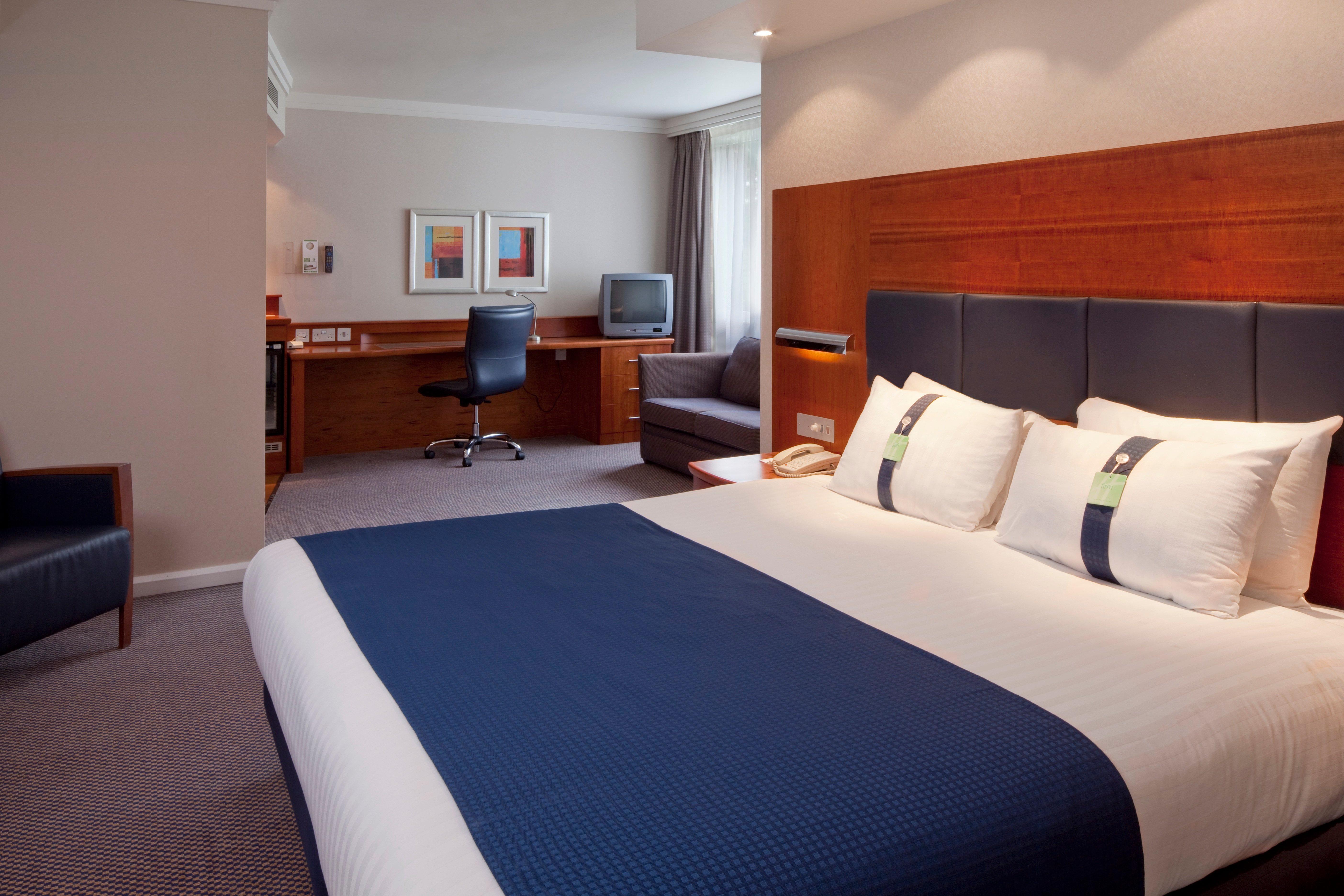 Holiday Inn Maidenhead Windsor, An Ihg Hotel Екстериор снимка