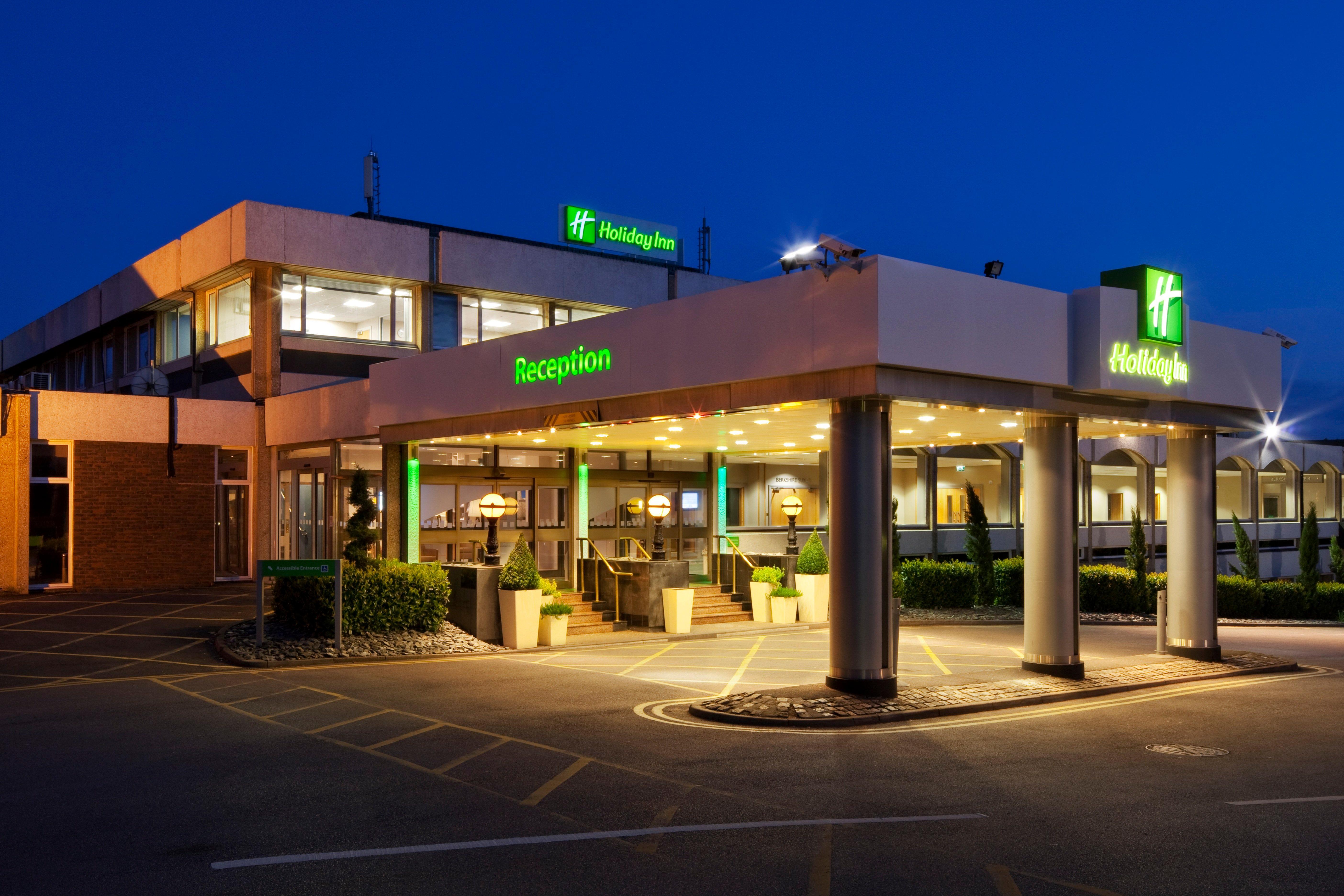 Holiday Inn Maidenhead Windsor, An Ihg Hotel Екстериор снимка